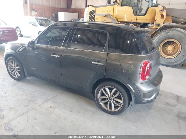 2011 MINI COOPER S COUNTRYMAN WMWZC5C50BWL53743 Photo 2