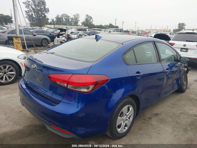 KIA FORTE LX 2018 3KPFK4A74JE221147 Image 4