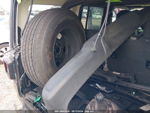 1C4HJXDG2LW241642 Jeep Wrangler Unlimited Sport 4x4