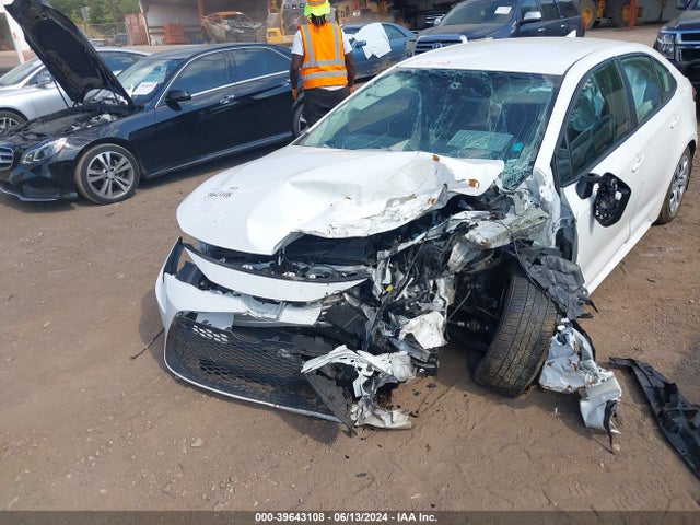 Toyota COROLLA LE 2022 5YFEPMAE0NP369859 Image 6