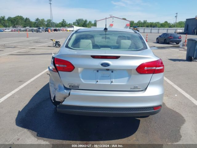 1FADP3F24FL229690 Ford FOCUS SE