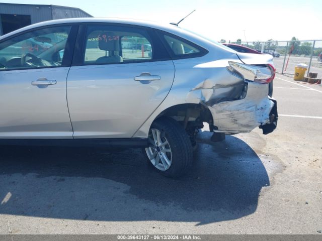 1FADP3F24FL229690 Ford FOCUS SE
