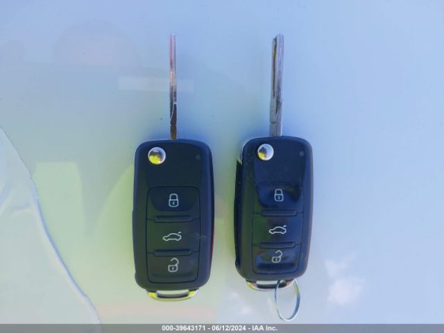 3VWD17AJ3GM407880 Volkswagen Jetta 1.8t Sport