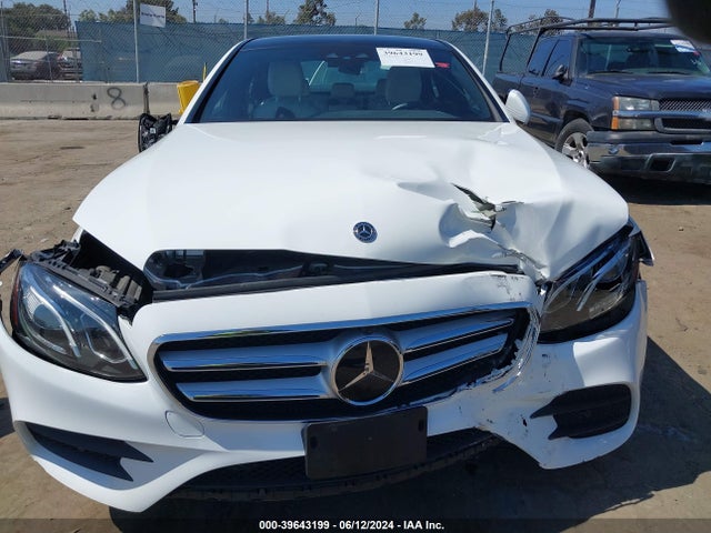 Mercedes-Benz E 300 2019 WDDZF4JB2KA670648 Image 12