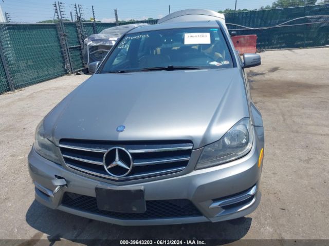 WDDGF8AB2EG181442 Mercedes-Benz C 300 Luxury 4matic/sport 4matic