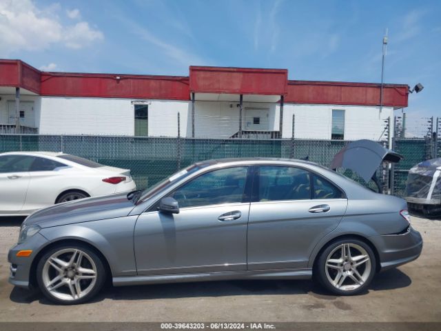 WDDGF8AB2EG181442 Mercedes-Benz C 300 Luxury 4matic/sport 4matic
