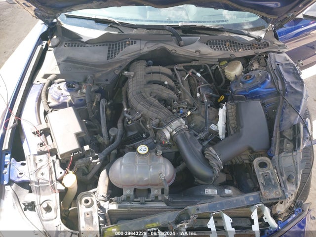 Ford Mustang V6 2016 1FA6P8AM1G5267284 Image 10