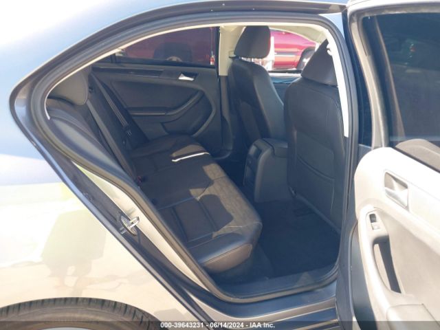 3VWL17AJ3HM399244 Volkswagen Jetta 1.8t Sel/1.8t Sel Premium