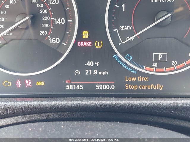 BMW 330i Xdrive 2017 WBA8D9C32HA005401 Image 15