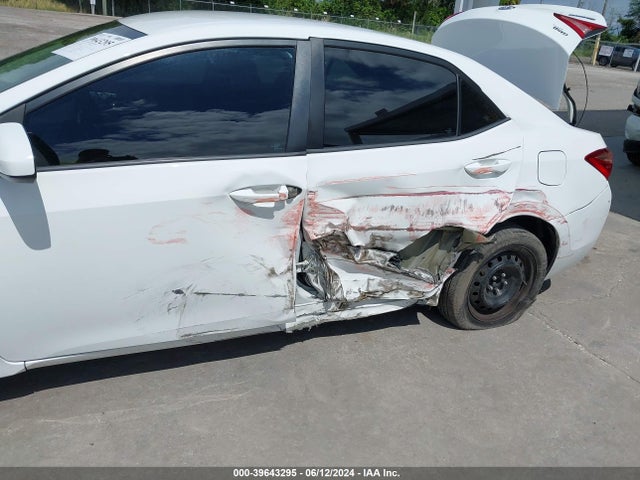 Toyota COROLLA LE 2019 5YFBURHE3KP880668 Image 6