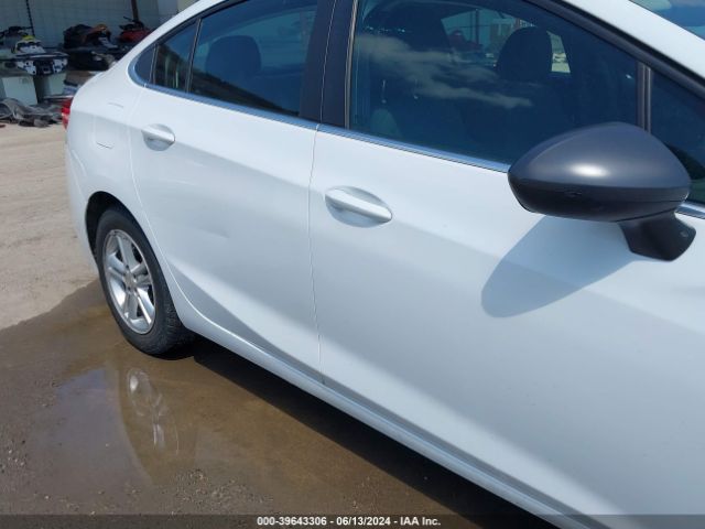 1G1BE5SM3H7209672 Chevrolet Cruze Lt Auto
