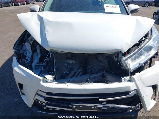 Toyota Highlander Xle 2019 5TDJZRFH7KS584067 Image 6