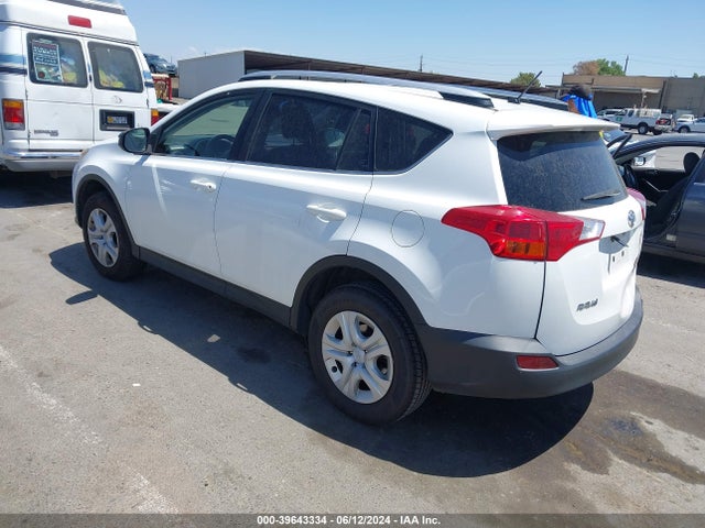 Toyota RAV4 LE 2014 JTMBFREV7EJ011451 Image 3