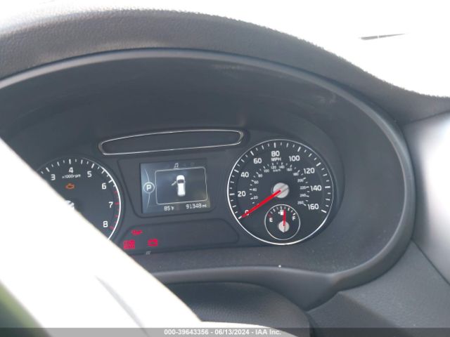 5XYPG4A36GG051954 KIA Sorento 2.4l Lx