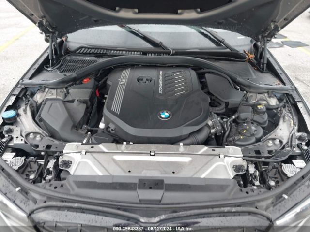 WBA5U7C03NFL70519 BMW 3 Series M340i
