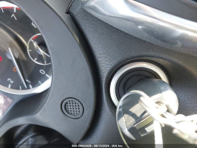 SJKCH5CP7HA025606 Infiniti Qx30 Luxury