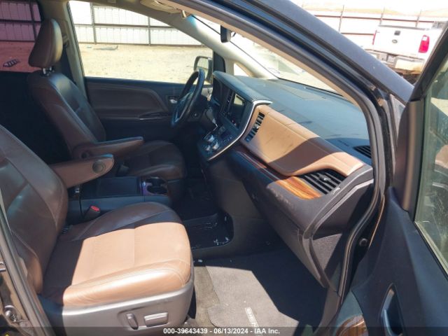 5TDYK3DCXFS600520 Toyota Sienna Limited Premium 7 Passenger