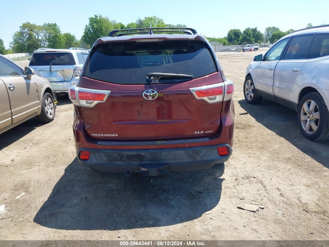 Toyota Highlander Xle V6 2015 5TDJKRFHXFS120684 Image 16