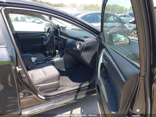 Toyota COROLLA LE 2017 2T1BURHE7HC960872 Image 5