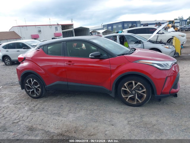 Toyota C-HR XLE 2020 JTNKHMBX7L1086372 Image 13