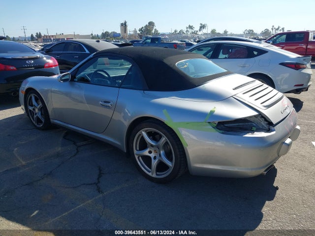 2006 PORSCHE 911 WP0CA29946S756371 Photo 2