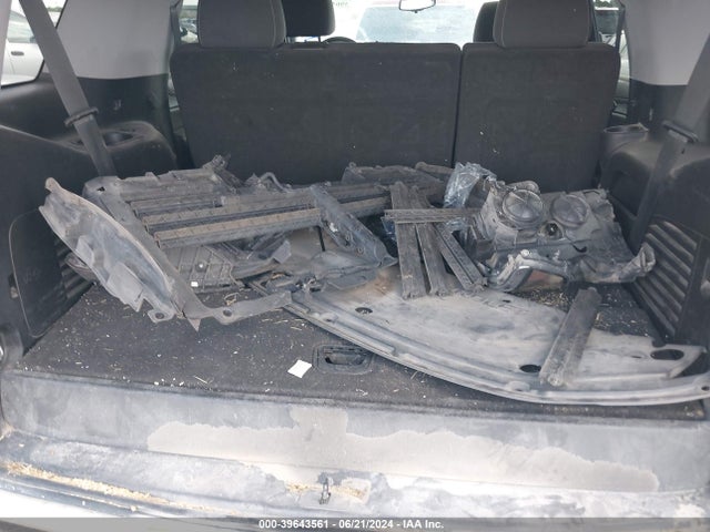 Chevrolet Tahoe Ls 2019 1GNSCAKC7KR176353 Image 12