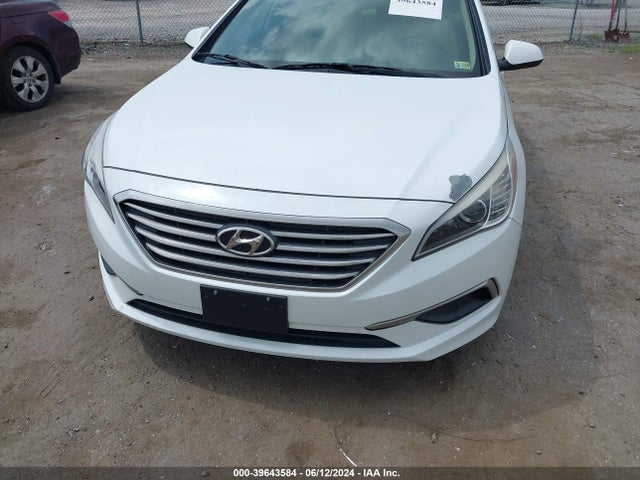 Hyundai SONATA SE 2016 5NPE24AF1GH339860 Image 6