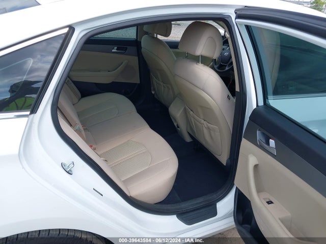 Hyundai SONATA SE 2016 5NPE24AF1GH339860 Image 8