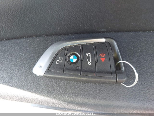 3MW89FF00P8D21729 BMW 330i Xdrive