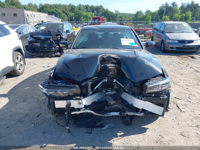 3MW89FF00P8D21729 BMW 330i Xdrive