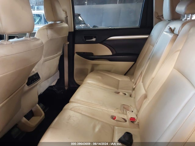 Toyota Highlander Xle 2017 5TDJZRFH9HS391072 Image 8