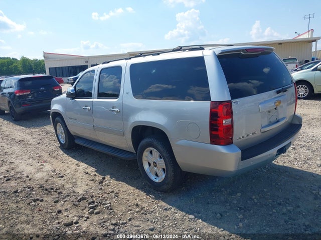 Chevrolet Suburban 1500 Lt 2014 1GNSCJE03ER215302 Image 3