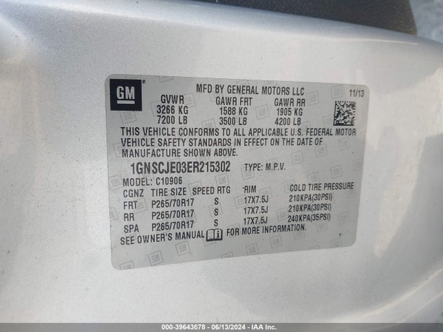 Chevrolet Suburban 1500 Lt 2014 1GNSCJE03ER215302 Image 9