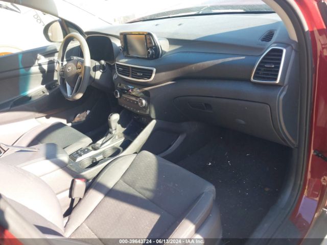 KM8J33A47LU131966 Hyundai Tucson Value