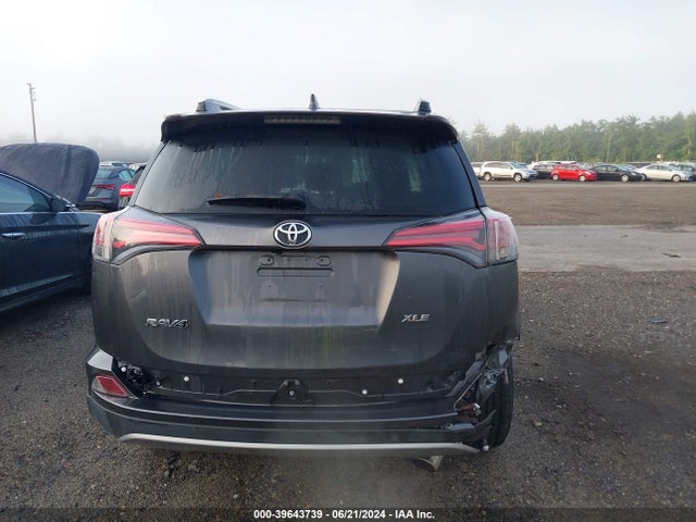 Toyota Rav4 Xle 2017 JTMRFREV8HD201759 Image 16