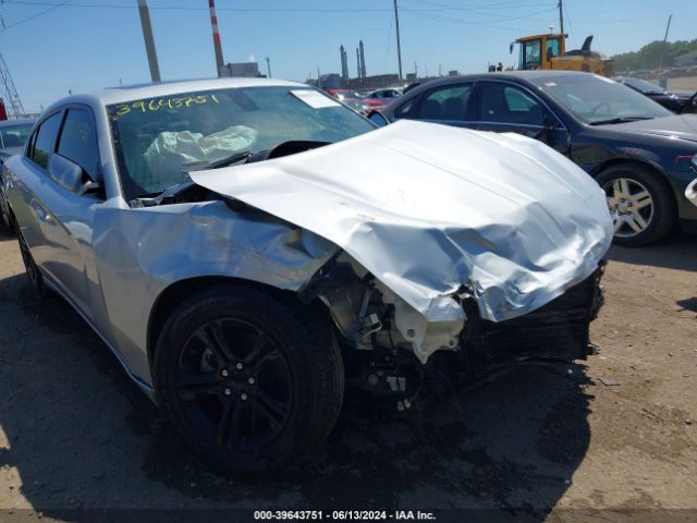 2C3CDXBG7NH122687 Dodge Charger Sxt Rwd