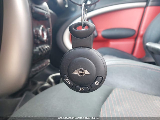 2011 MINI COOPER COUNTRYMAN WMWZB3C58BWH95406 Photo 10