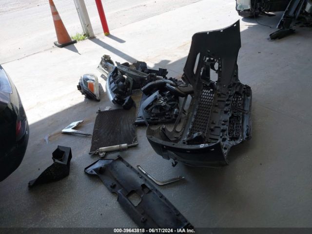 JA4AP3AU2JZ015299 Mitsubishi Outlander Sport 2.0 Es