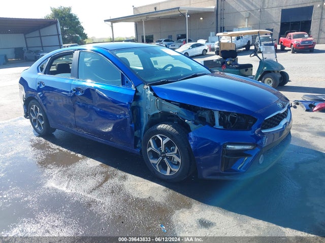 2020 3KPF24AD4LE205698 main image