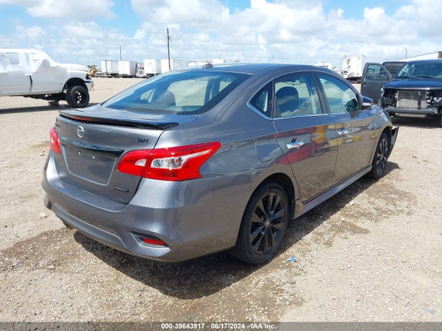 Nissan SENTRA SR 2018 3N1AB7AP8JY333396 Image 4