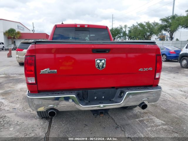 1C6RR7GT1HS555472 RAM 1500 Big Horn Quad Cab 4x4 6'4 Box