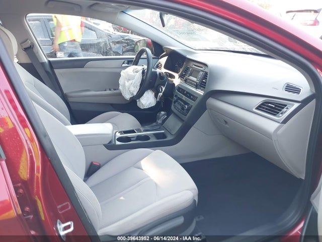 Hyundai Sonata 2016 5NPE24AF4GH404135 Image 5