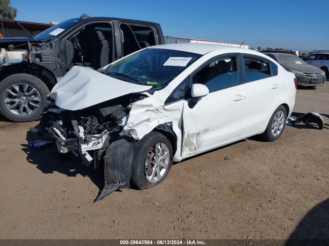 KIA RIO LX 2015 KNADM4A36F6458070 Image 2