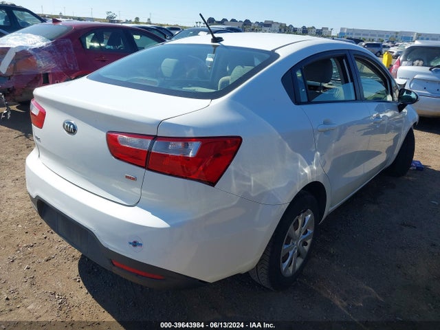 KIA RIO LX 2015 KNADM4A36F6458070 Image 4