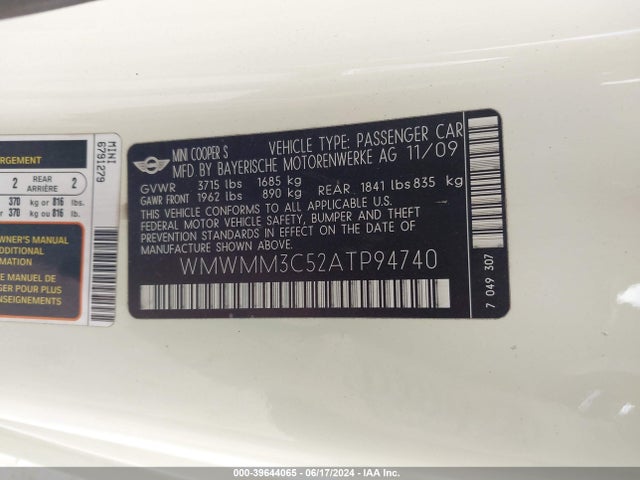 2010 MINI COOPER S CLUBMAN WMWMM3C52ATP94740 Photo 8