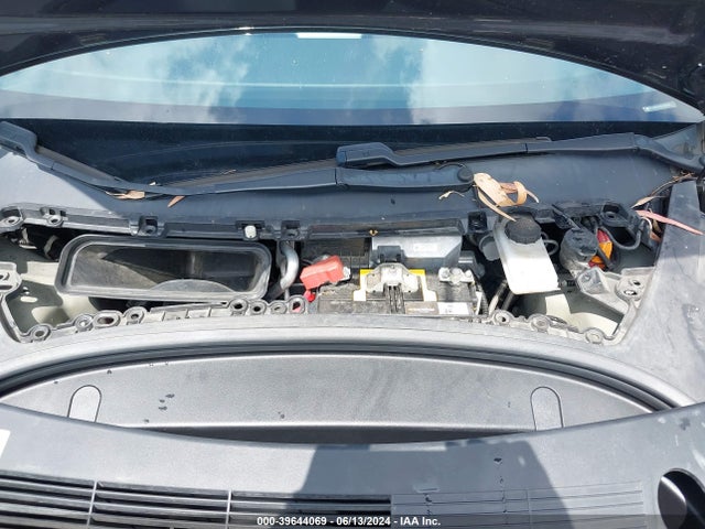 Tesla Model 3 Long Range/mid Range 2018 5YJ3E1EA0JF009533 Image 10