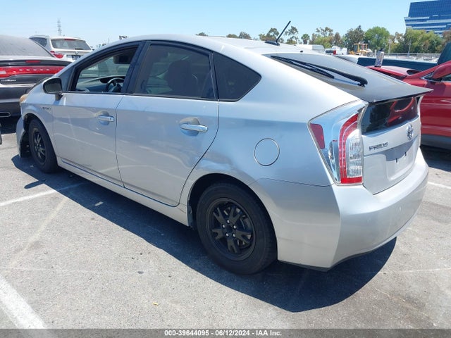 Toyota Prius Four 2014 JTDKN3DUXE1771771 Image 3