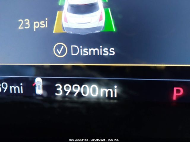 1GYKNCRS3LZ239598 Cadillac Xt5 Fwd Premium Luxury