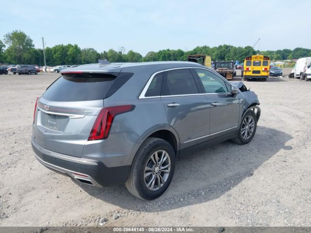 1GYKNCRS3LZ239598 Cadillac Xt5 Fwd Premium Luxury