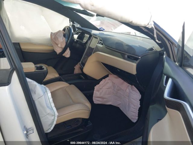 5YJXCAE47GF000273 Tesla Model X 60d/p100d/p90d
